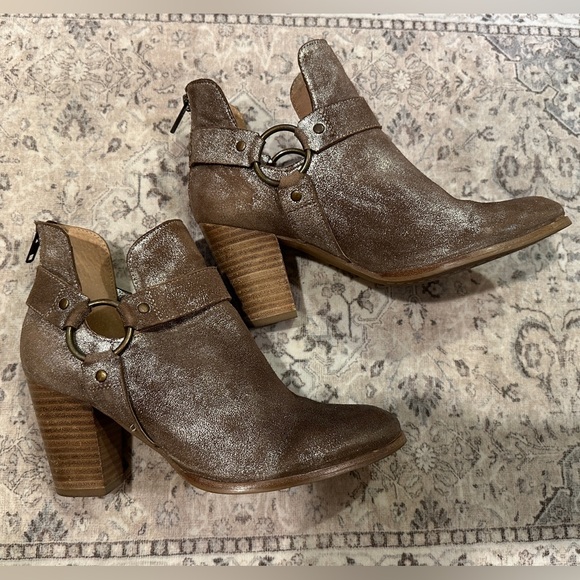 Seychelles Metallic Brown leather Ankle Booties, Boots  8.5 - Picture 1 of 14